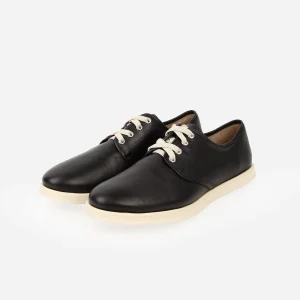 Sidewalk Low-Top Sneakers